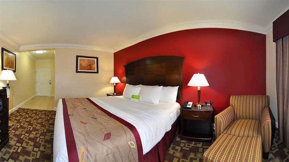 La Quinta By Wyndham Moreno Valley Exteriér fotografie
